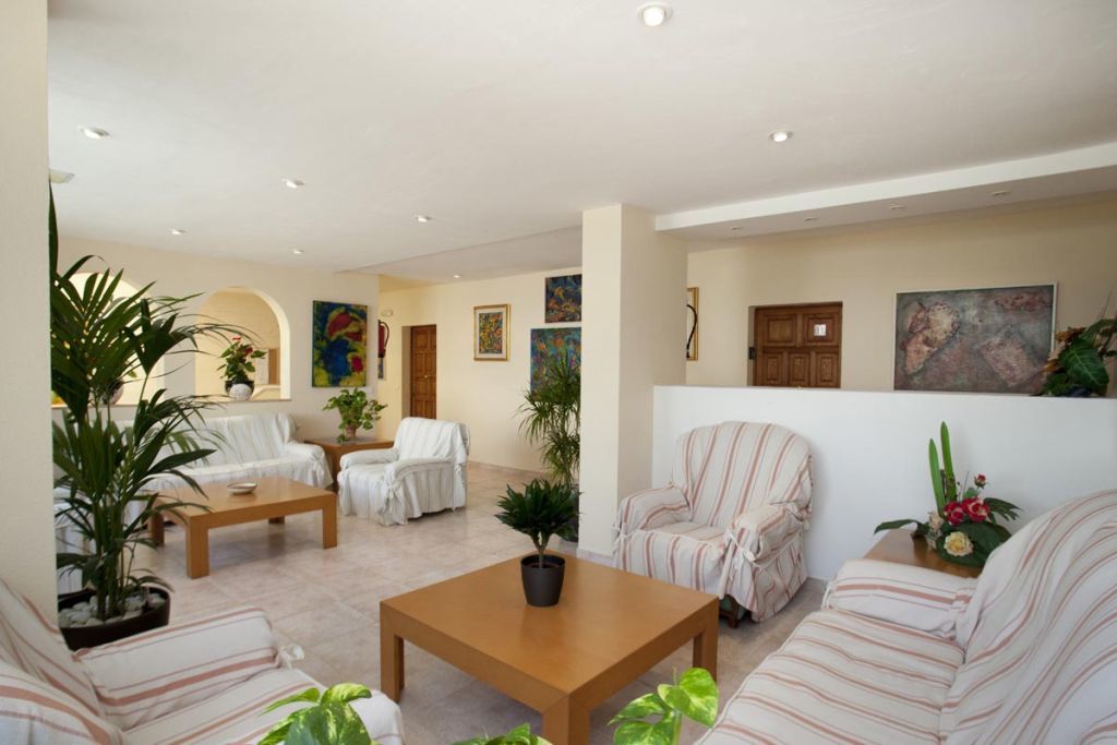 Pinos Altos Apartments Cala de Sant Vicenc Εξωτερικό φωτογραφία