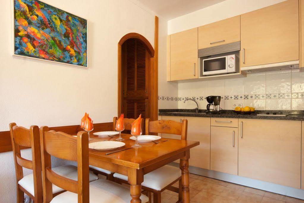 Pinos Altos Apartments Cala de Sant Vicenc Εξωτερικό φωτογραφία