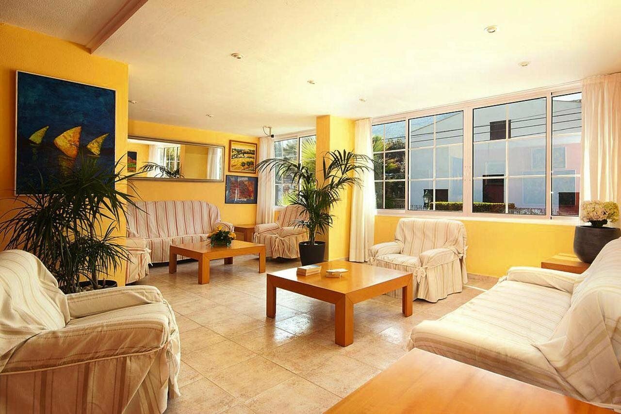 Pinos Altos Apartments Cala de Sant Vicenc Εξωτερικό φωτογραφία